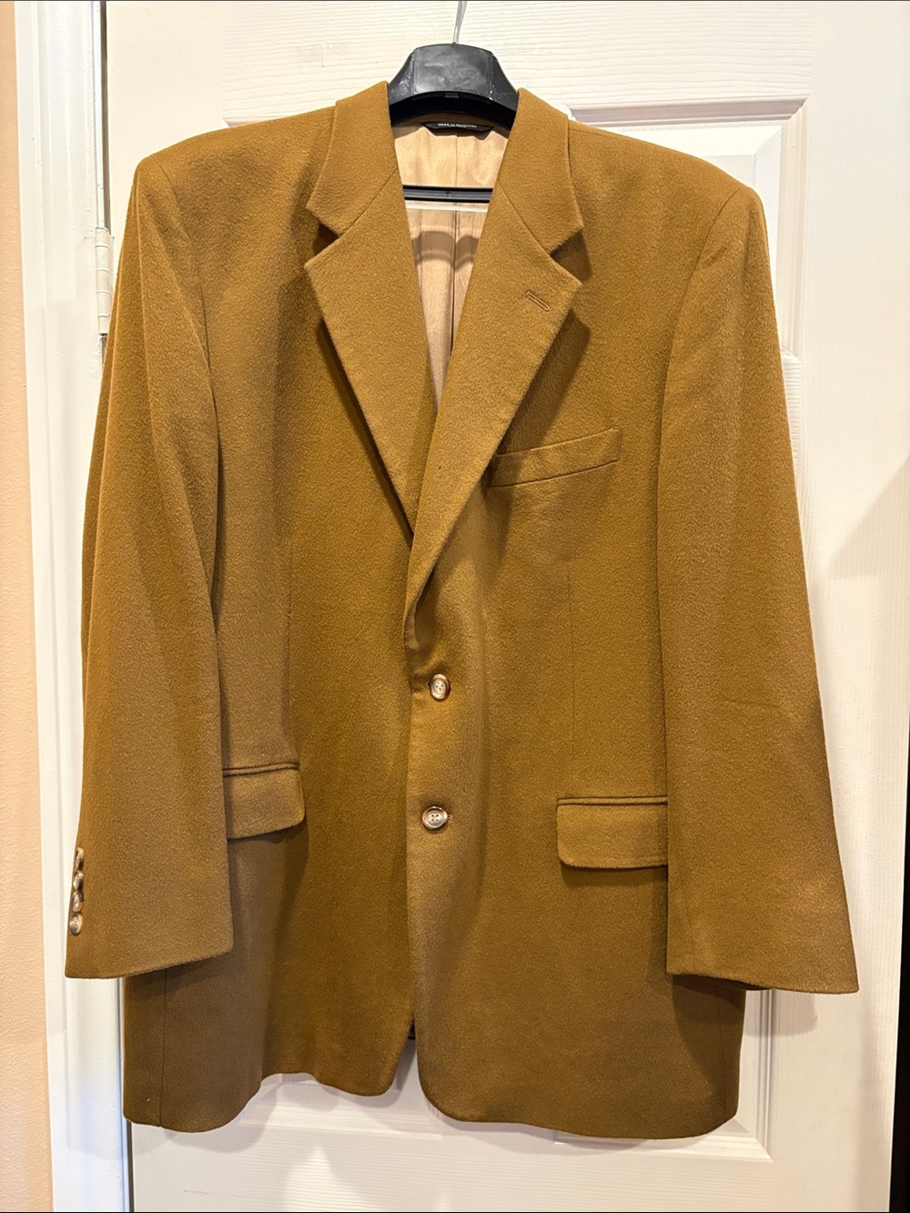 Vintage Joseph & Lyman Men's Single-Breasted Cashmere Blazer in Mustard Brown